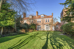 Photo 24- click for photo gallery